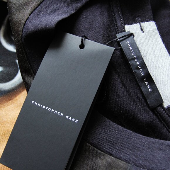 BNWT SS17 CHRISTOPHER KANE OVERSIZED FEMALE POLICE TSHIRT S - Picture 7 of 9